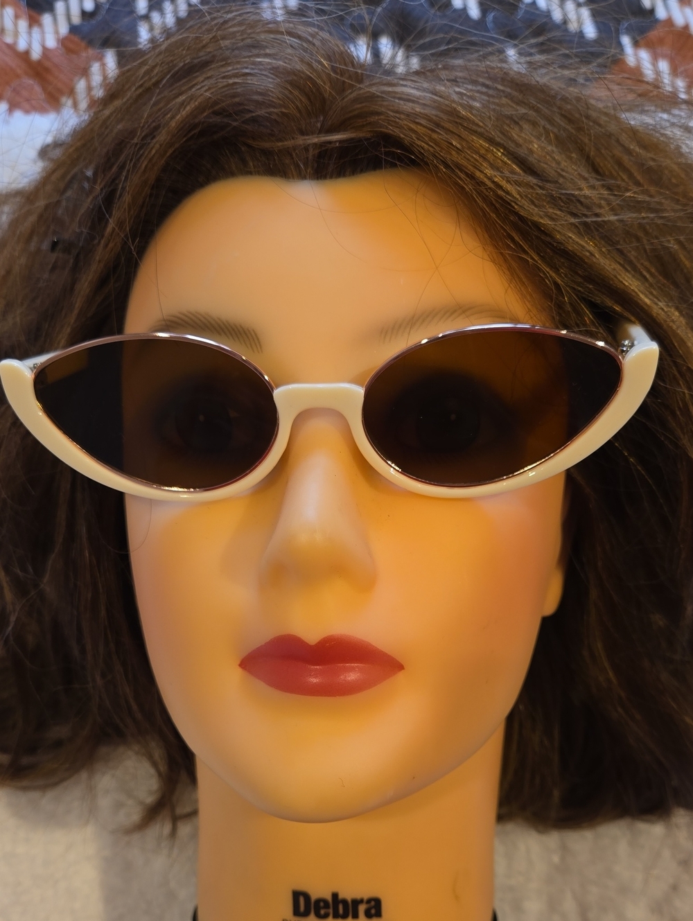 Woman's Fashion SUNGLASSES